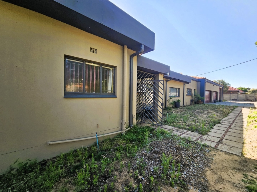 3 Bedroom Property for Sale in Vaalpark Free State